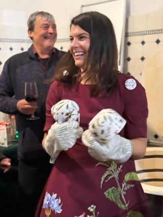 Jedna krásná kapitola je za námi. Kniha je pokřtěná, nový prostor zkolaudovaný. ❤️ Děkuju celé mé “rozšířené” rodině, že...